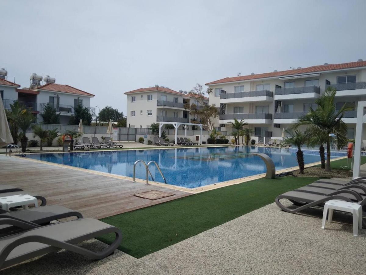 Pebble Apartment Протарас Екстериор снимка